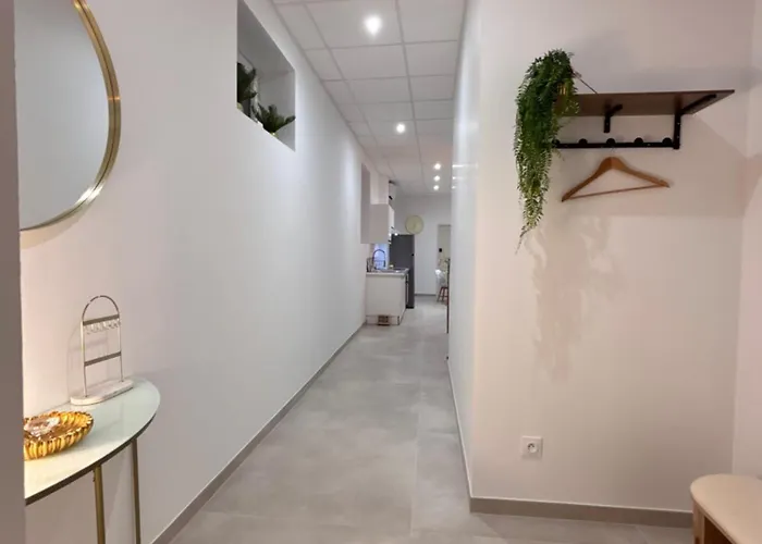 Le Diamant Apartment